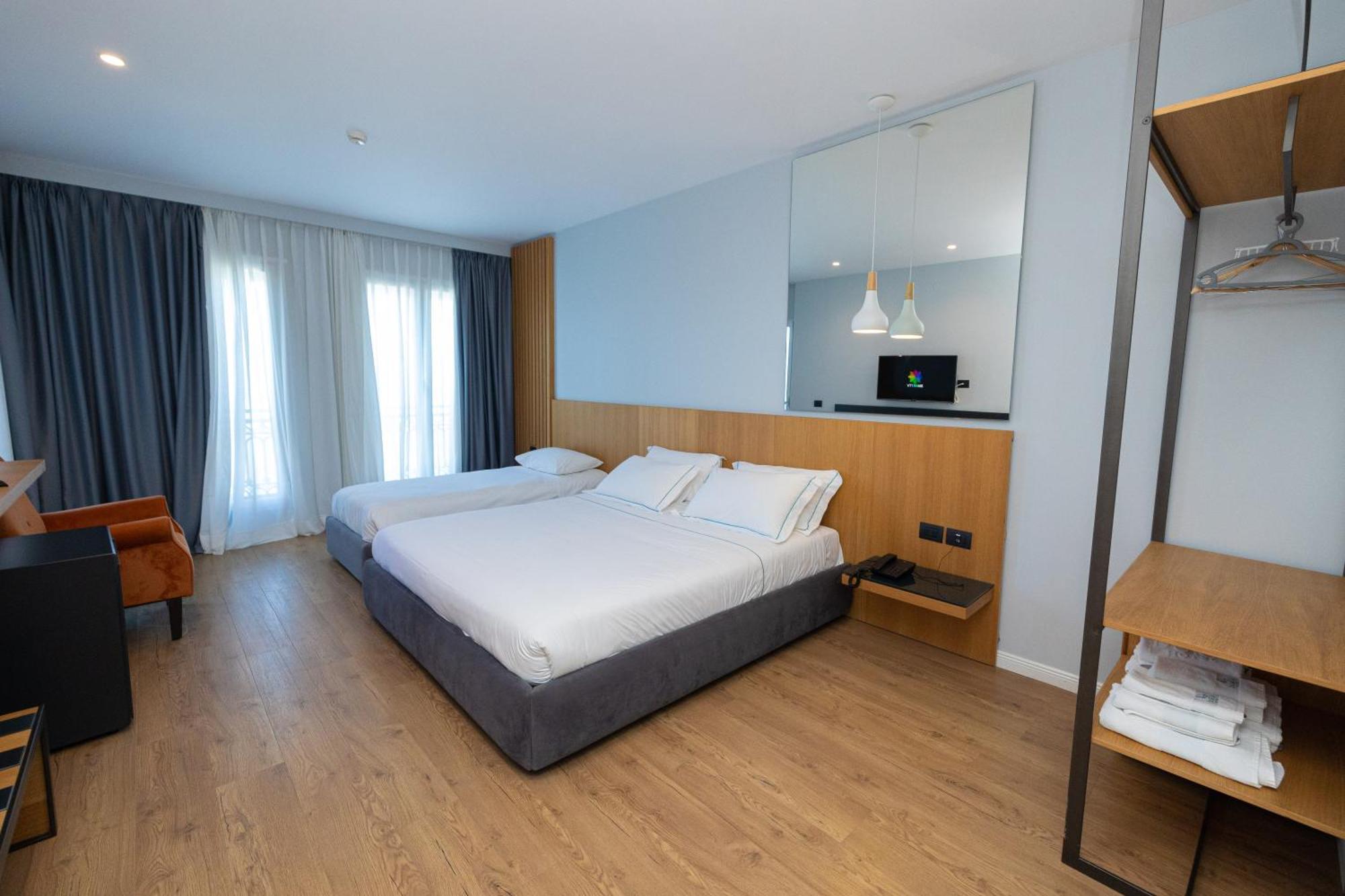 Duka Hotel 4*